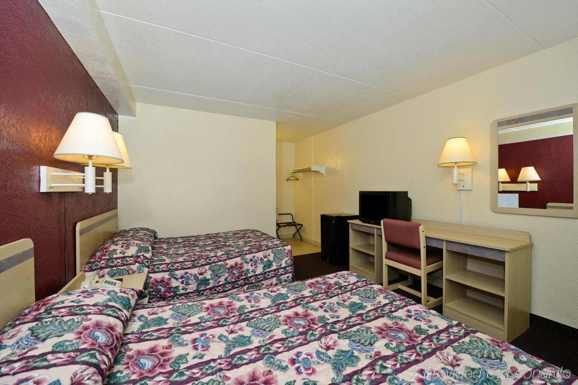 Americas Best Value Inn Батл Крик Экстерьер фото