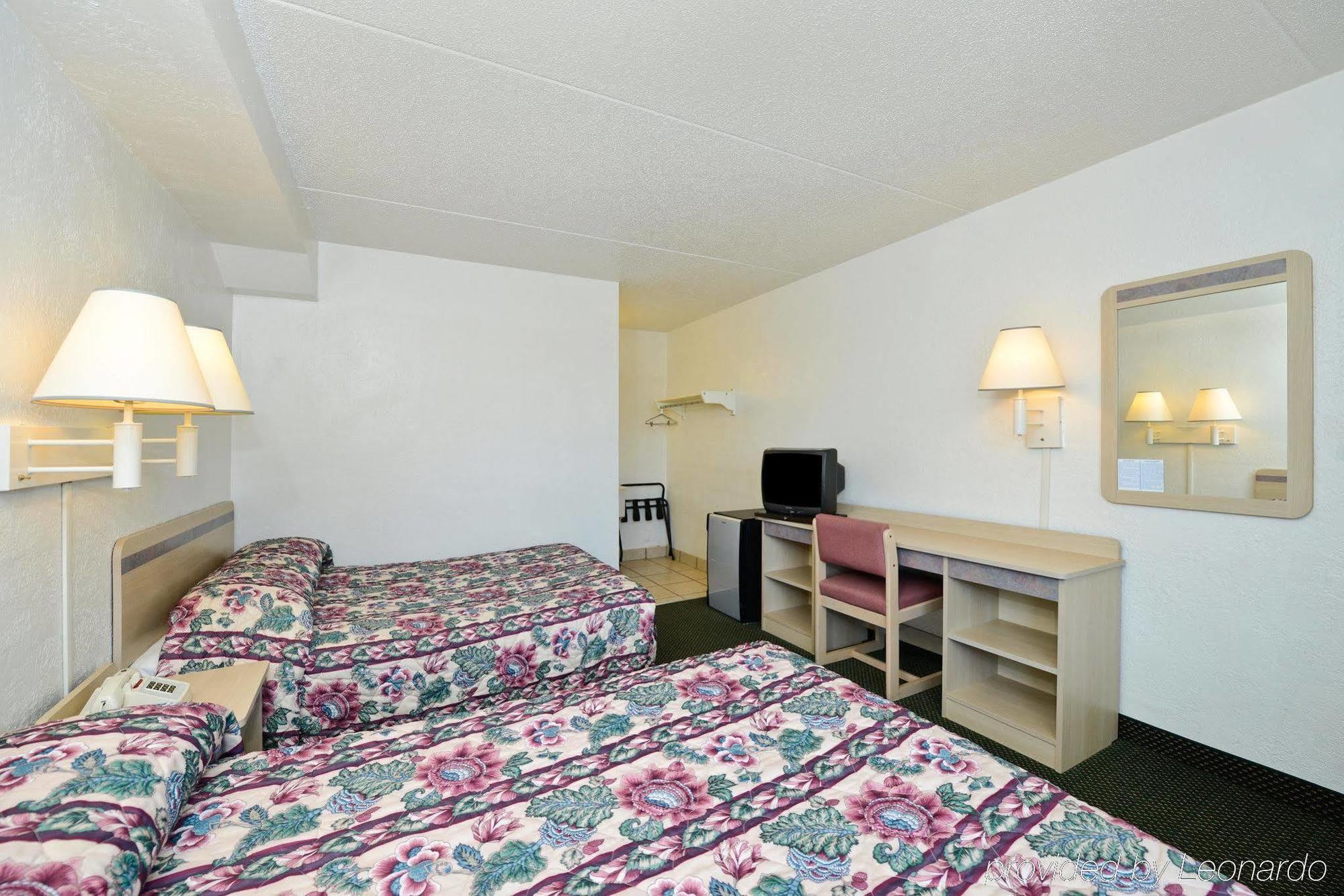 Americas Best Value Inn Батл Крик Экстерьер фото